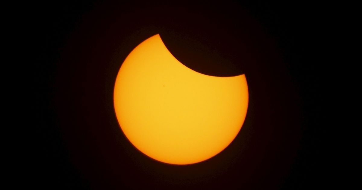 Сонячне затемнення_6 / © Reuters