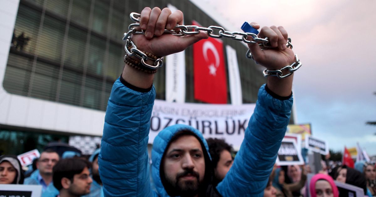 Протести проти закриття видання Zaman у Туреччині_3 / © Reuters