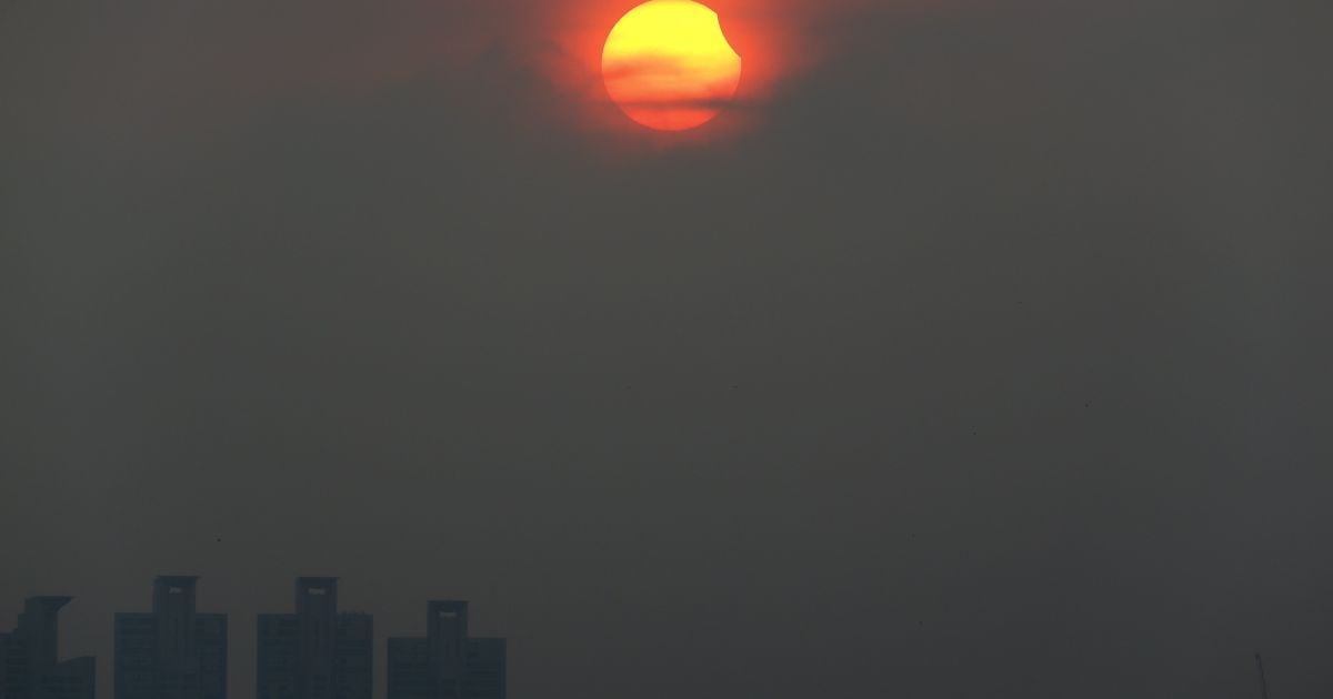 Сонячне затемнення_1 / © Reuters
