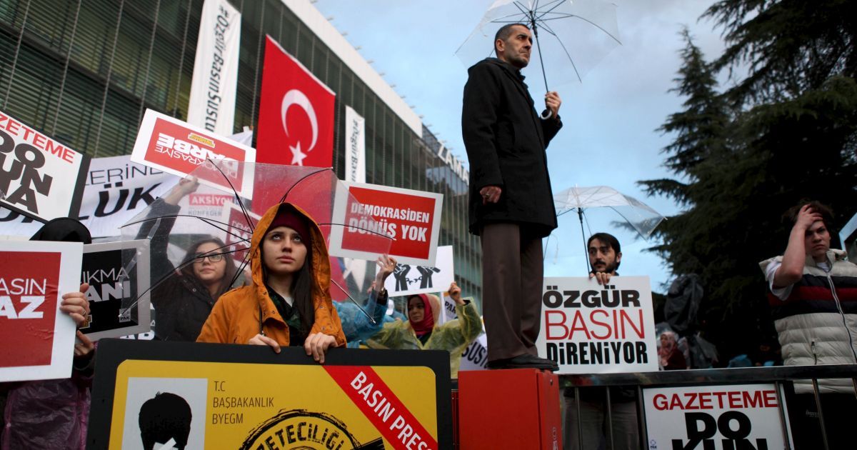 Протести проти закриття видання Zaman у Туреччині_1 / © Reuters