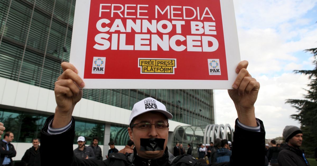 Протести проти закриття видання Zaman у Туреччині_4 / © Reuters