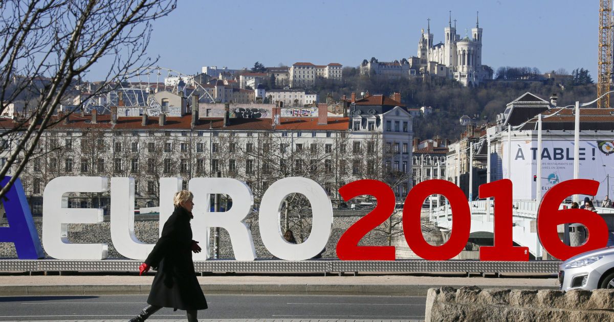 Брюссельские террористы планировали атаки во время матчей Евро-2016