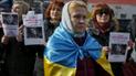 Под посольством РФ вновь митингуют в поддержку Савченко