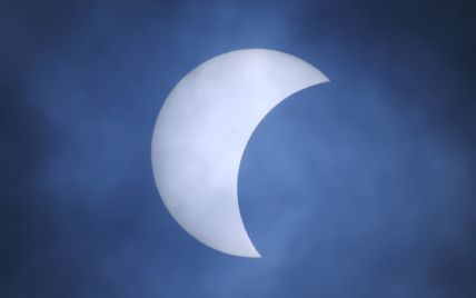 Як пережити сонячне затемнення 1 вересня?