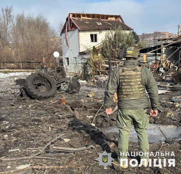 Наслідки атаки на Костянтинівку 22 лютого / © Національна поліція України