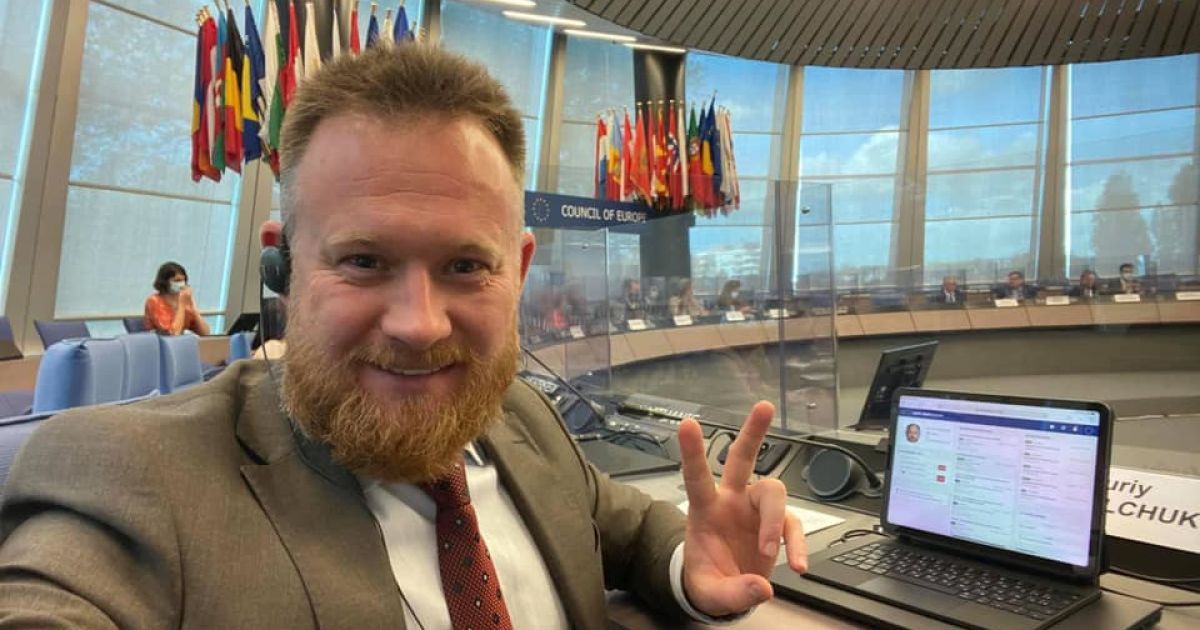 Нардеп, який називав коронавірус "вигаданою хворобою", розповість у ПАРЄ про COVID-паспорти