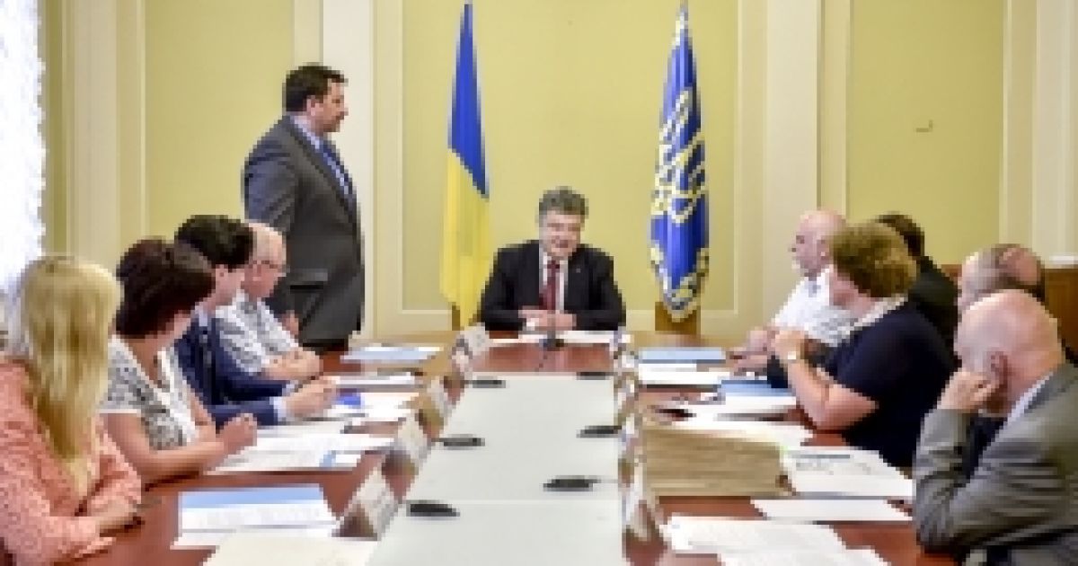 Президент подчеркнул ответственность членов комиссии, которая возлагается на них государством