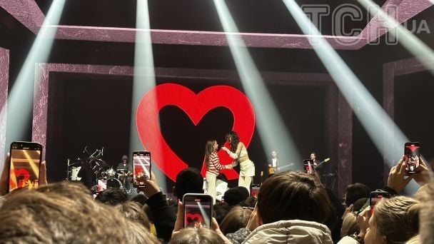 Концерт Нади Дорофеевой во Дворце спорта в Киеве