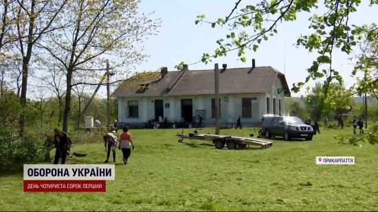 На Прикарпатті вдова десантного командира втілює у життя мрію загиблого чоловіка: подробиці