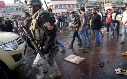 Террорист-смертник убил более двух десятков людей на похоронах в Ираке