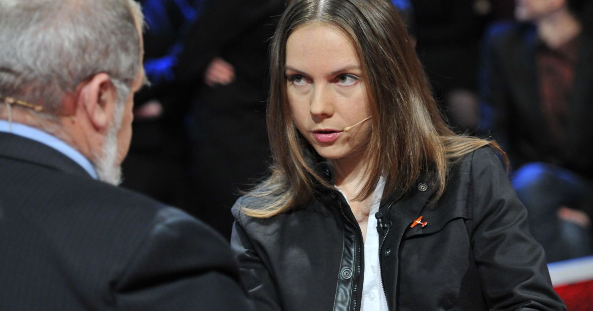 Вере Савченко вернули паспорт, но из РФ не выпустили