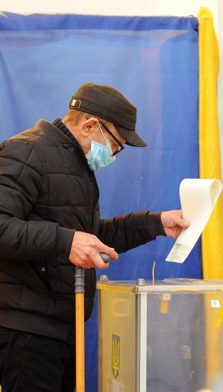 Другий тур місцевих виборів: в "ОПОРІ" назвали явку станом на 16:00