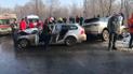 Столкновение элитных Land Rover и BMW: на Закарпатье в ДТП пострадали 7 человек, среди которых есть дети (фото)