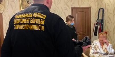У Миколаївській області зі штурмом брали квартиру накоділків: сусіди аплодували