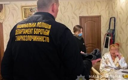 В Николаевской области со штурмом брали квартиру накоделков: соседи аплодировали
