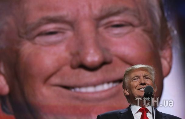 Володимиру Путіну вигідно пітримувати Дональда Трампа.