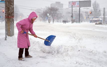 Снежный "апокалипсис". Украина продолжает отвоевывать города из плена стихии
