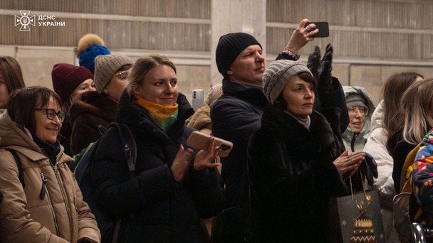 Оркестр ДСНС привітав киян з Різдвом. / © ДСНС