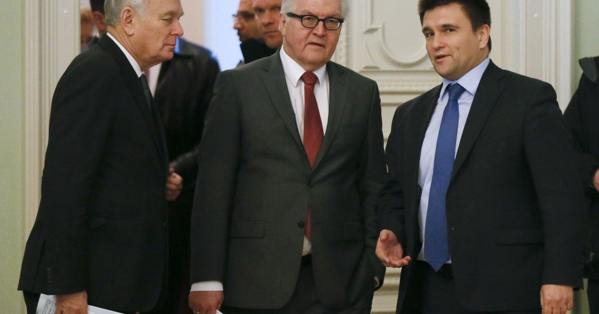 Штайнмайер заявил, что встреча "нормандской четверки" была одной из сложнейших
