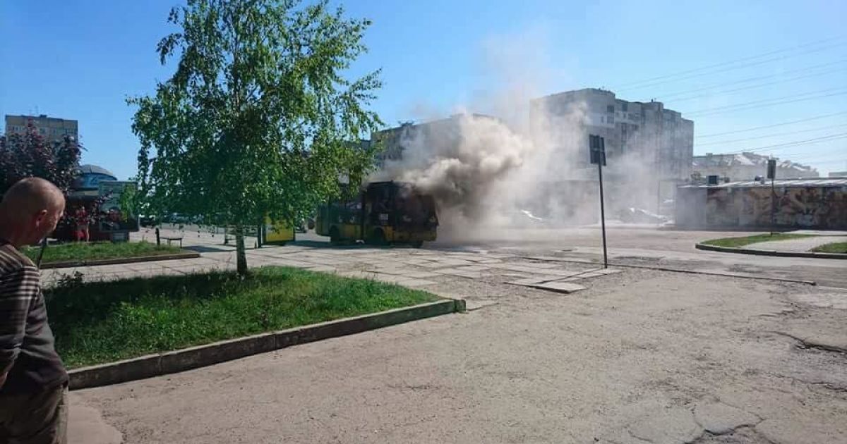 у Львові згоріла маршрутка_3 / © facebook/Ігор Зінкевич