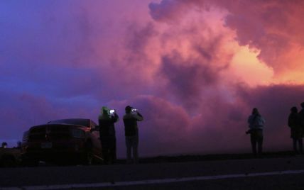 На Гавайях проснулся вулкан-гигант: тысячи туристов оказались в ловушке (видео)