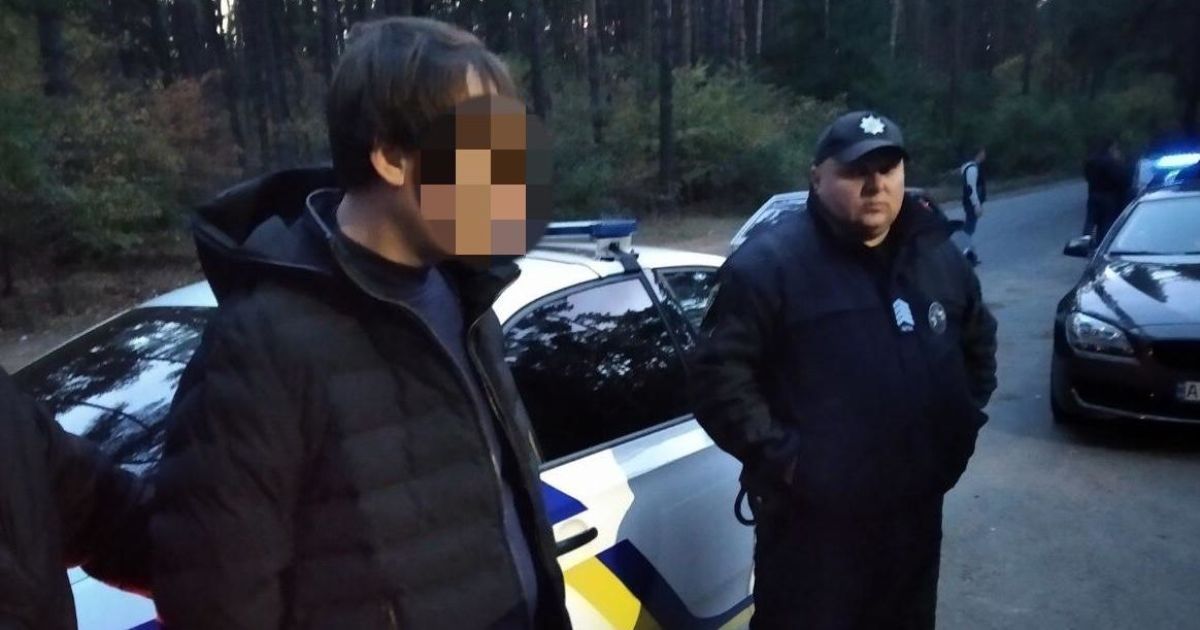 Любовная драма: под Киевом мужчина похитил бывшую и вывез в поле "поговорить"