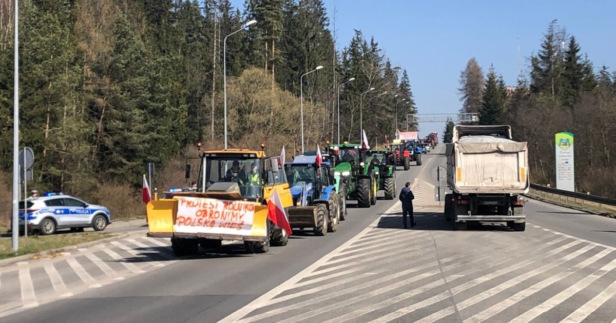 Фермери Польщі заблокували кордон зі Словаччиною