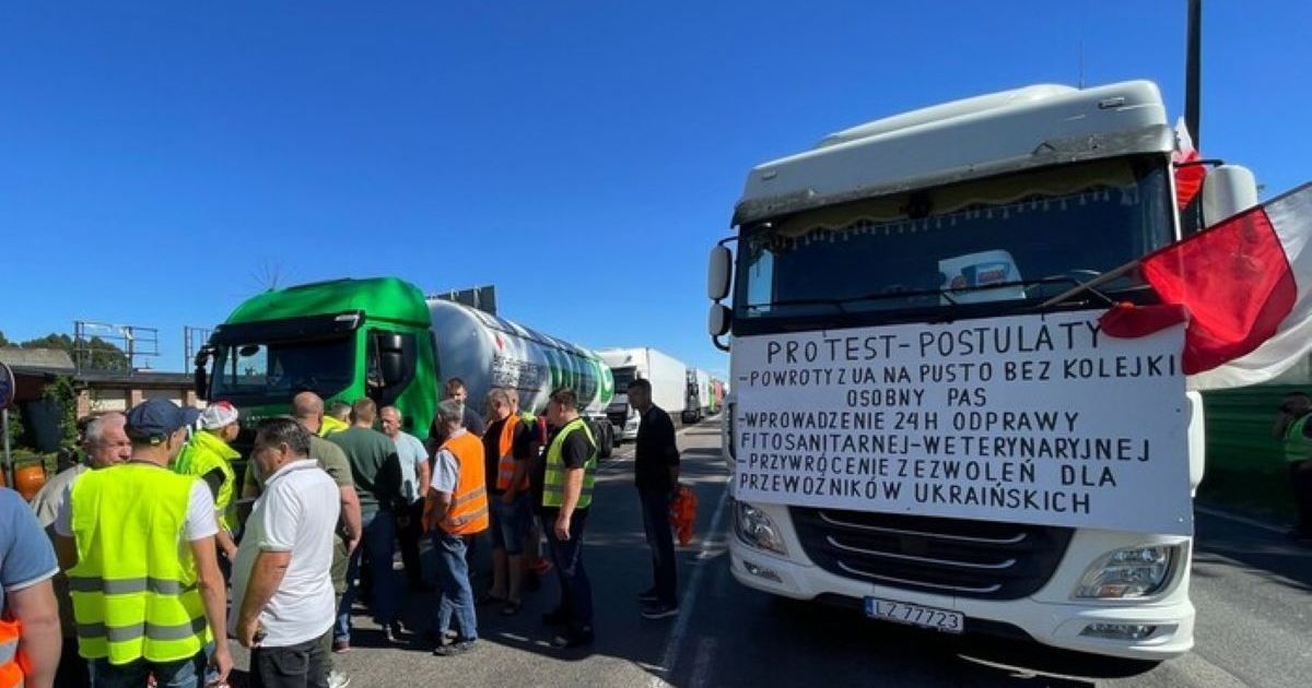 Страйк польських перевізників 2022 року