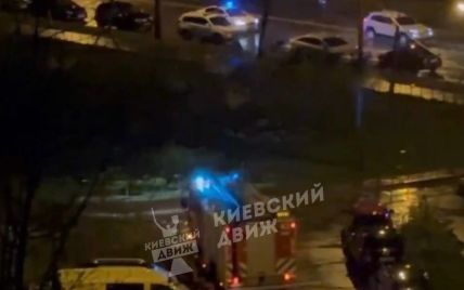 В Киеве на Троещине посреди улицы взорвалась граната, есть раненые (фото)