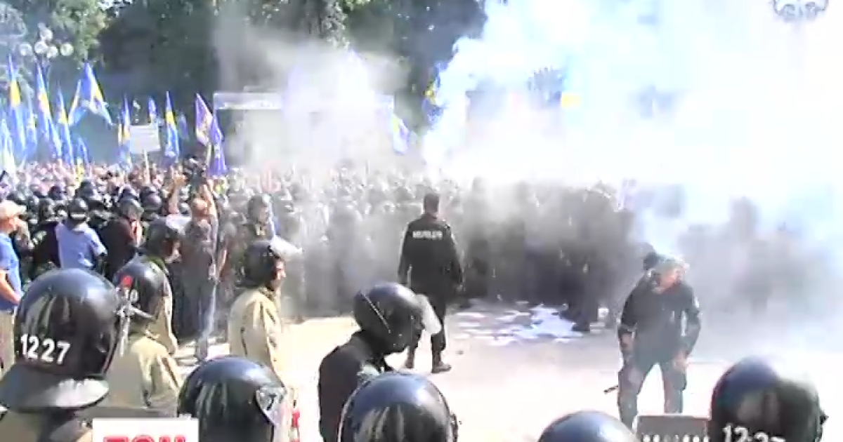 Еще несколько бойцов остаются в тяжелом состоянии. Один - в коме