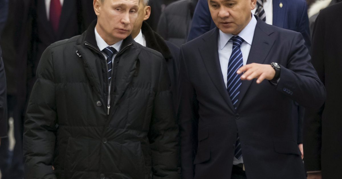 Шойгу по согласию Путина строит на исторической территории Севастополя "хонку" и яхт-клуб - разведка