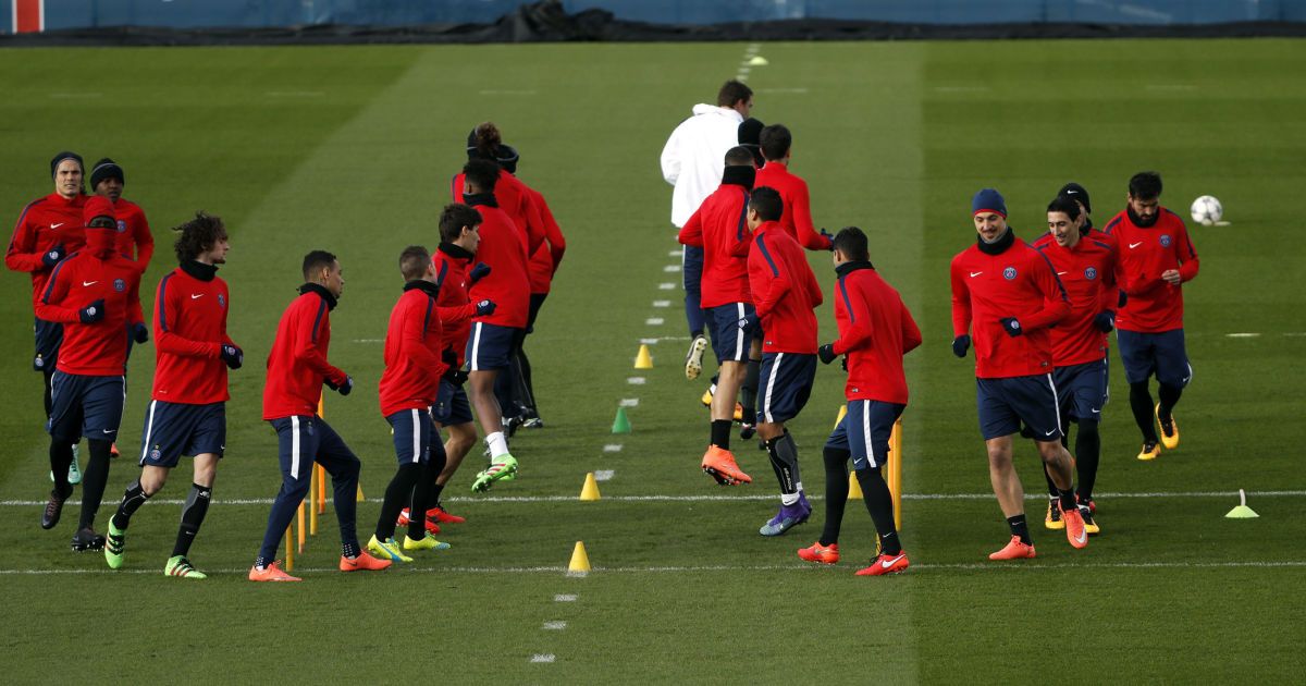 Игроки ПСЖ на тренировке перед матчем