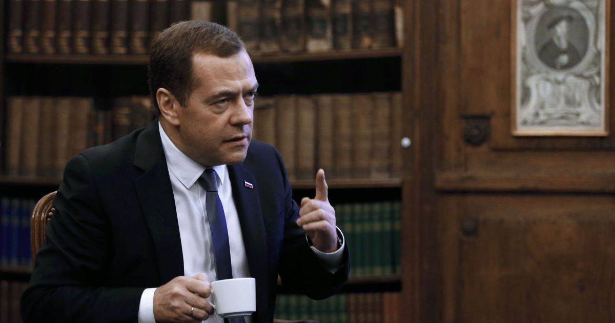 Медведев хочет услышать от ЕС дату отмены санкций против России