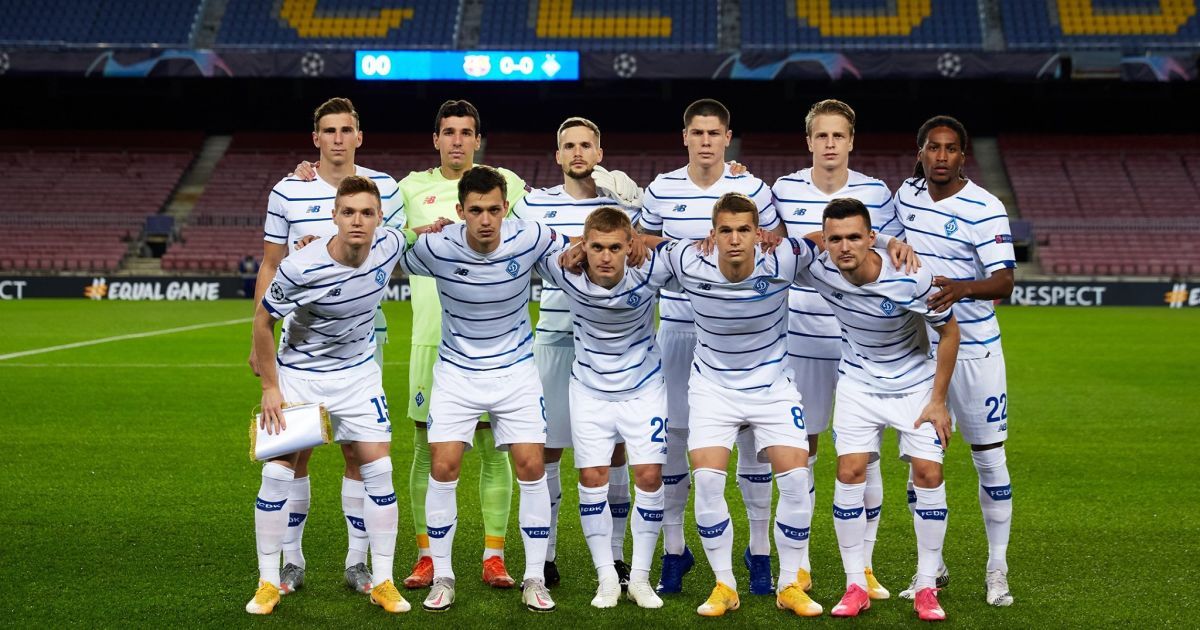 Руслан Нещерет у салатовій формі