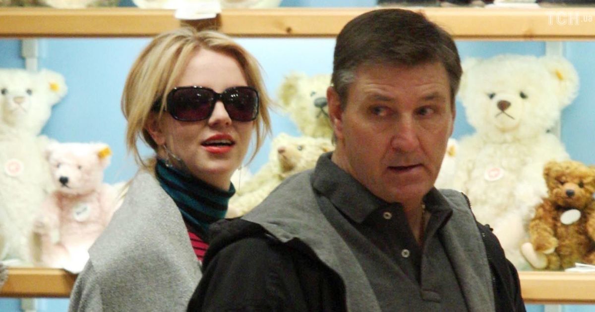 "Це нікого не стосується": батько Брітні Спірс відреагував на заклики фанів звільнити її