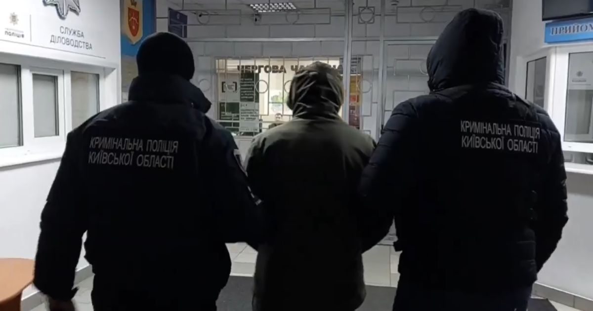 Напав на дітей та стріляв у перехожого: дебоширу загрожує до 7 років ув’язнення (відео)