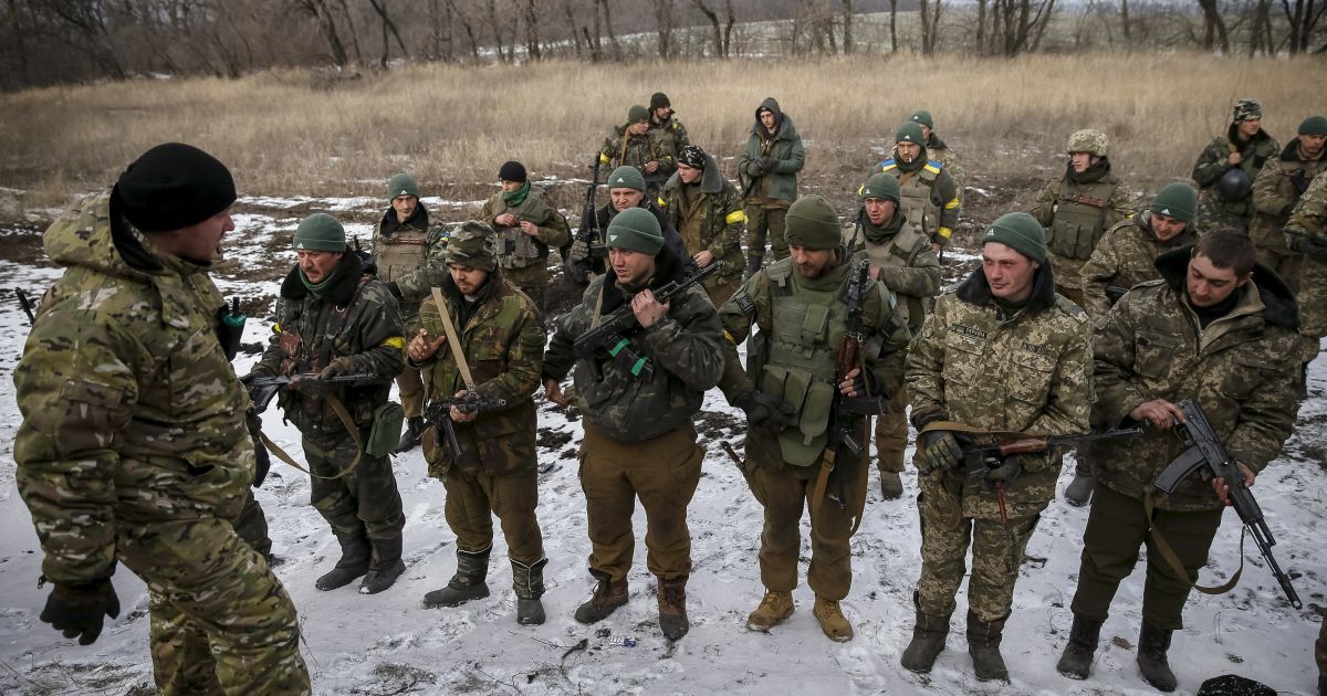 В Украине значительно увеличилось количество желающих служить по контракту