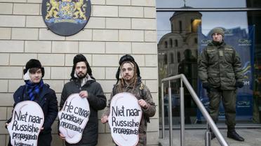 Украинцы обратились к нидерландам с призывами &ldquo;Лучше отрезать себе ухо, чем слушать российскую пропаганду&ldquo; / © Reuters