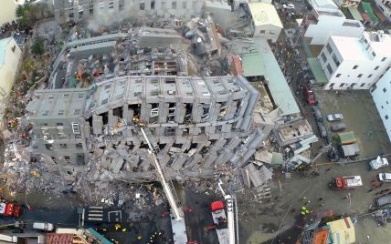В Сети показали видео последствий мощного землетрясения на Тайване с высоты птичьего полета