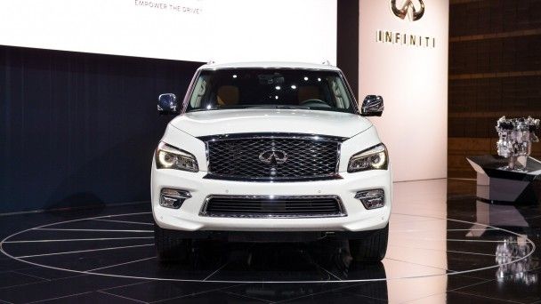 Infiniti QX80 Signature Edition / © motor1.com