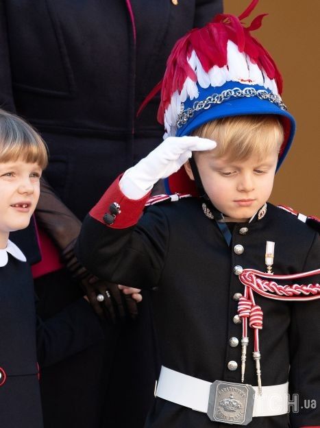Княгиня Шарлин с детьми / © Getty Images