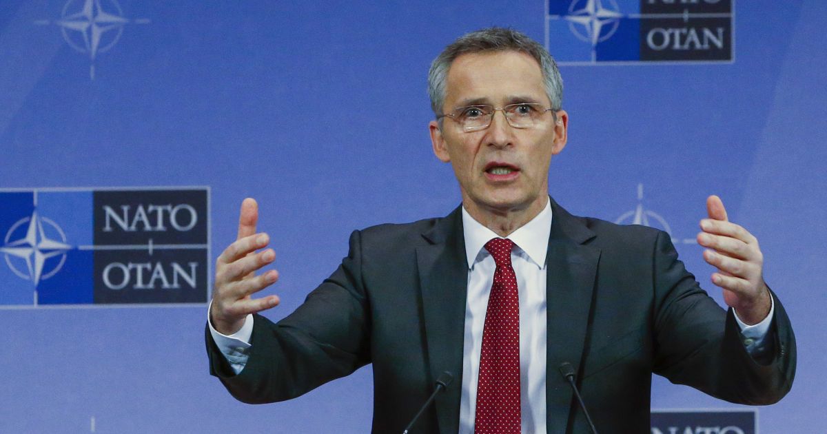 Столтенберг подчеркнул, что "НАТО продолжает поддерживать Украину "
