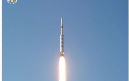 Спутник КНДР стабилизировался на орбите - Вашингтон