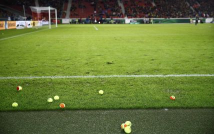 Німецькі фанати влаштували незвичайну акцію протесту проти підвищення цін на футбол