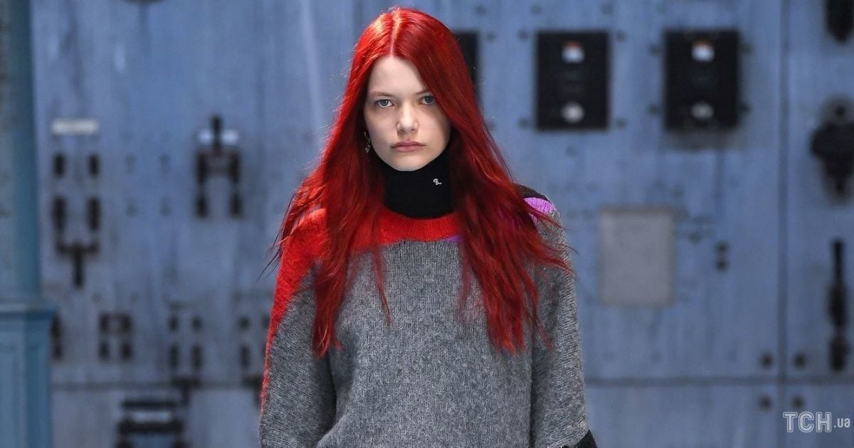Коллекция Raf Simons прет-а-порте сезона осень-зима 2021-2022