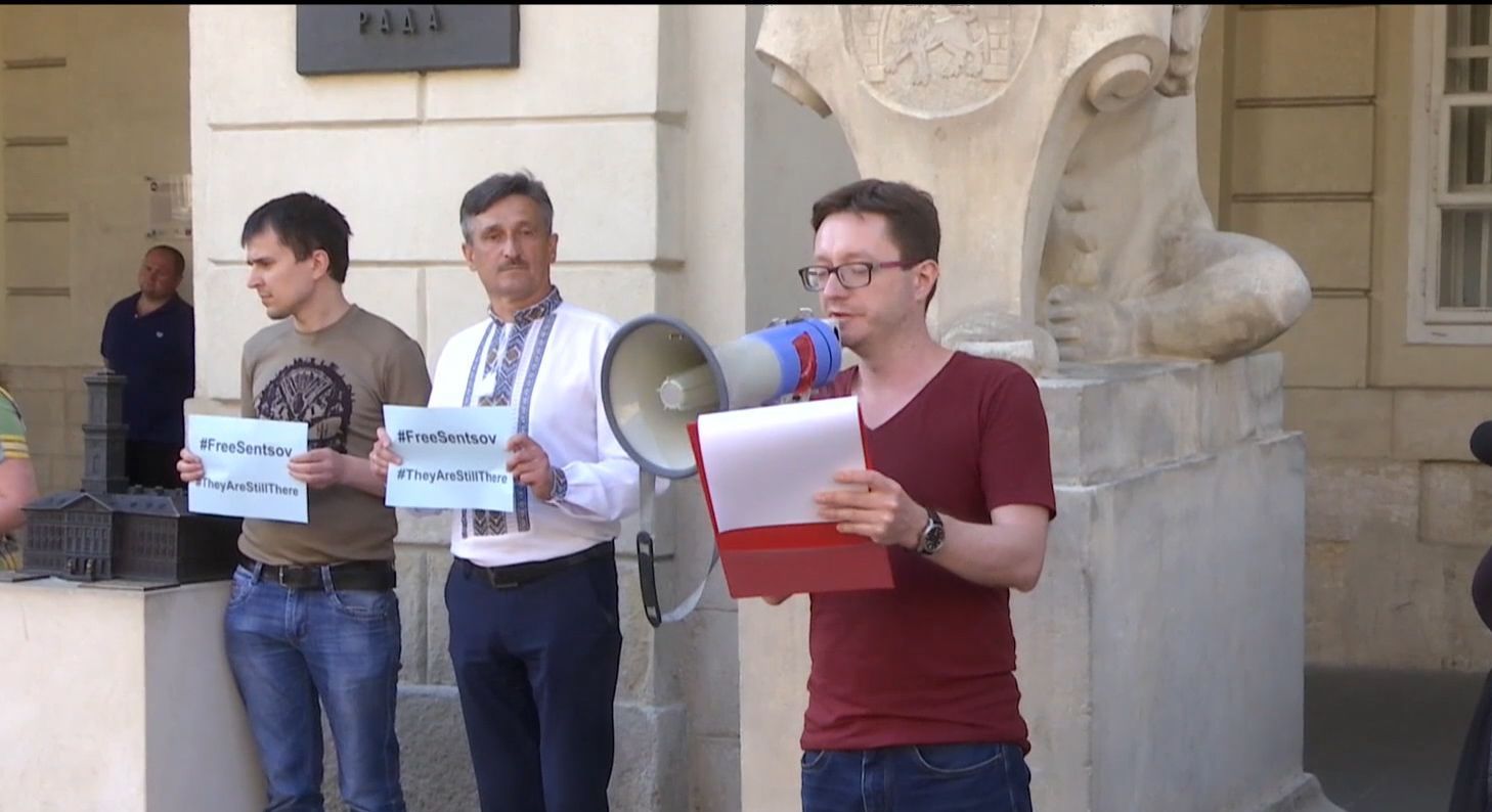 У Львові активісти підтримали українських політв'язнів Кремля