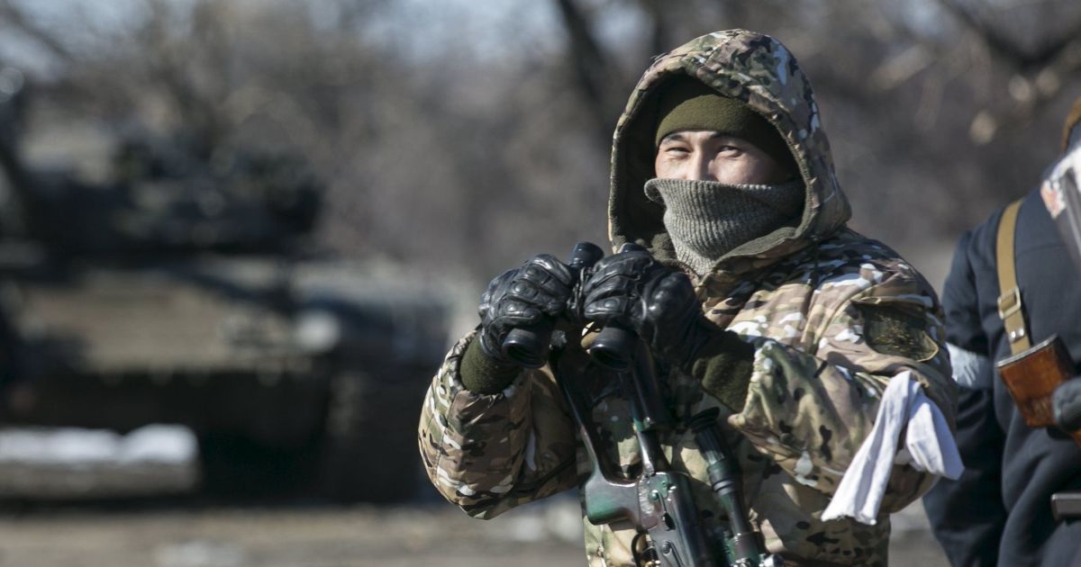 Кремлю не хватает денег платить своим военным на Донбассе - разведка