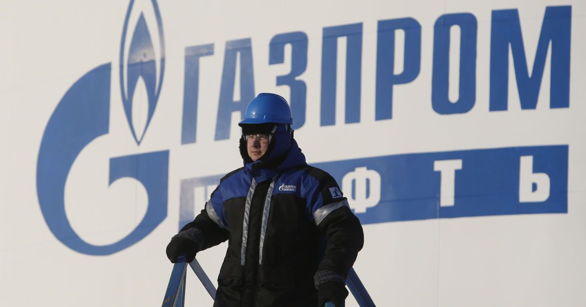 Сыну секретаря СБ РФ "греют" место в совете директоров "Газпрома"
