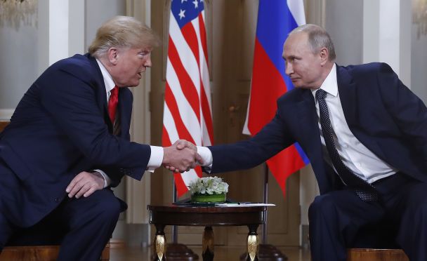 Трамп дарит Путину очередную победу: последствия выхода США из мирного процесса