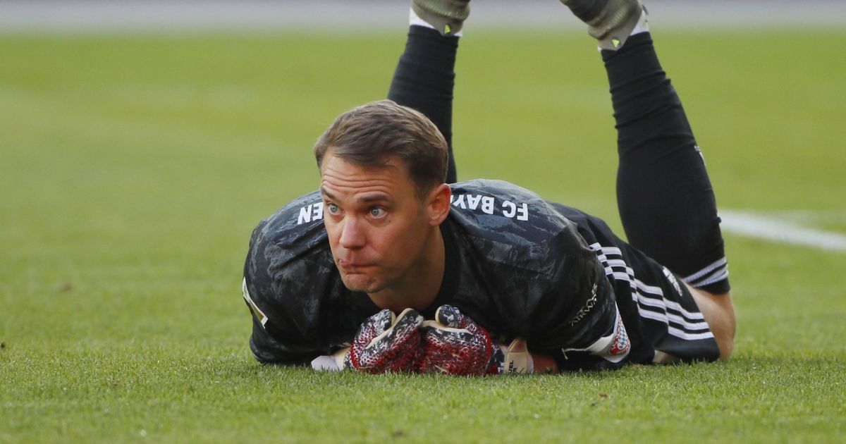 "Бавария" наконец-то договорилась с Нойером и подписала новый контракт